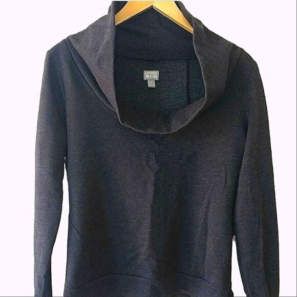 Converse Tops - Converse Cowl Neck Grey Crop Top size M
